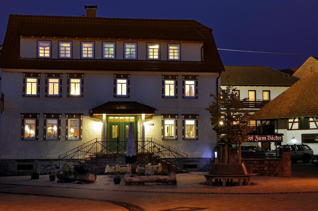 Hotel Zum Baecker Udenhain Exterior photo